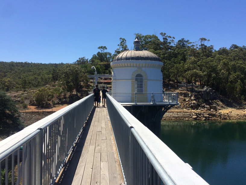 Wander over the Mundaring Weir and enjoy a historical family walk when you are next in the Hills!