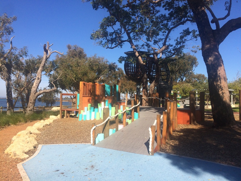 Osprey Waters Foreshore Park Playground