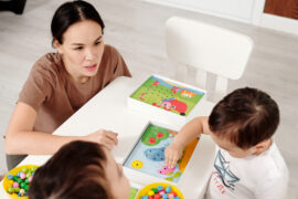Fun activities for mums and toddlers at home